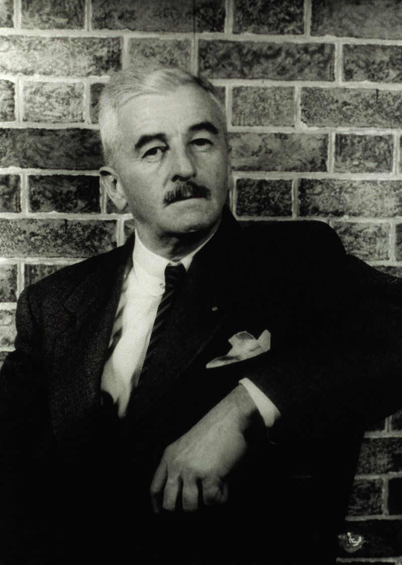 Carl_Van_Vechten_-_William_Faulkner